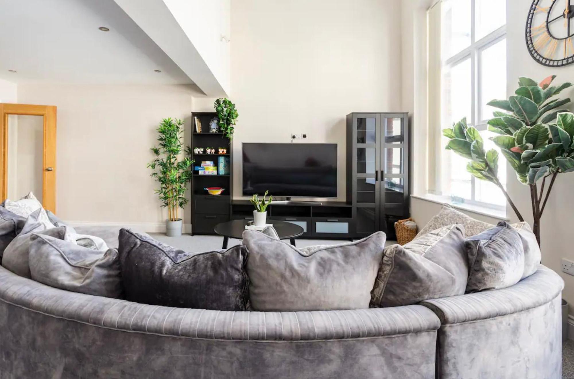 Beautiful 2 Bed Apartment Just Steps To The Beach 韦茅斯 外观 照片