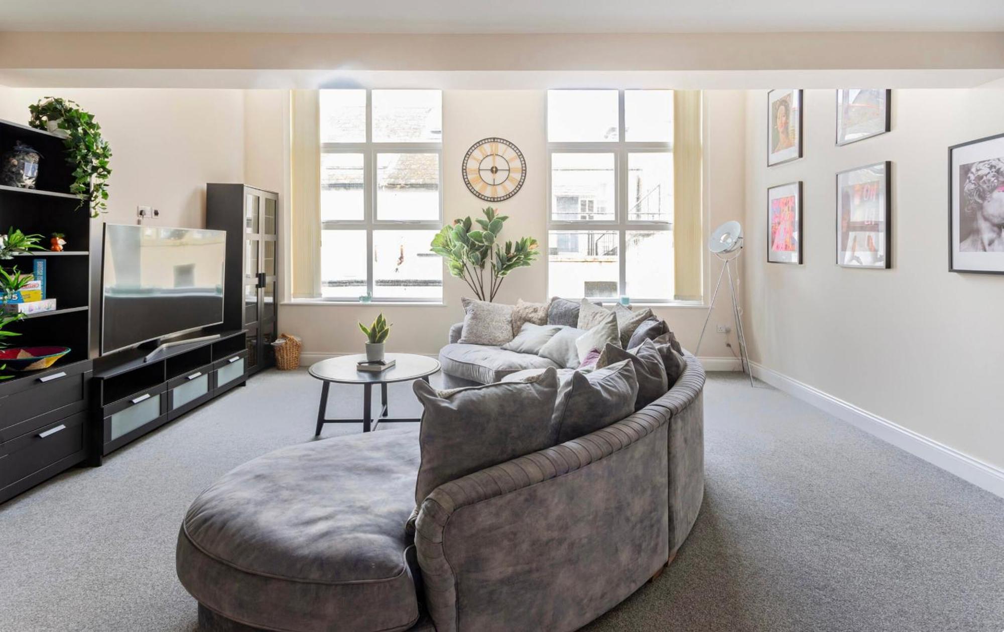 Beautiful 2 Bed Apartment Just Steps To The Beach 韦茅斯 外观 照片